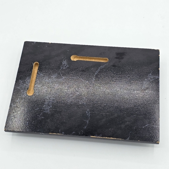 Michael Jordan 1991 NBA Legends Sports Memorabilia Chicago Bulls #11 Card - Picture 5 of 7